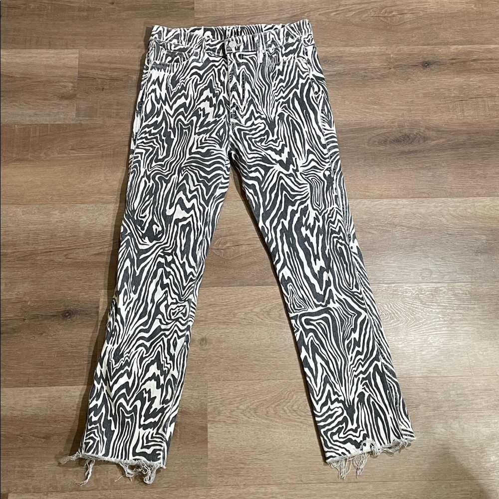 MOTHER High Waisted Rascal Ankle Frey in 'Hoofin It' White and Black Pattern